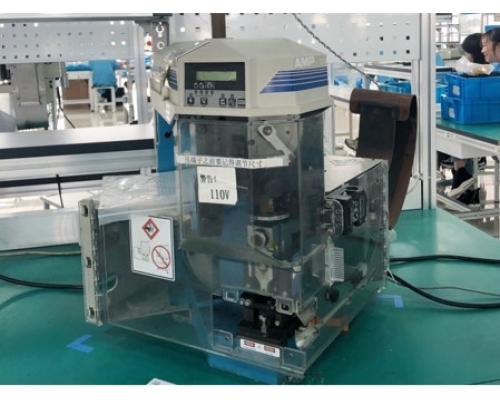 AMP crimping machine